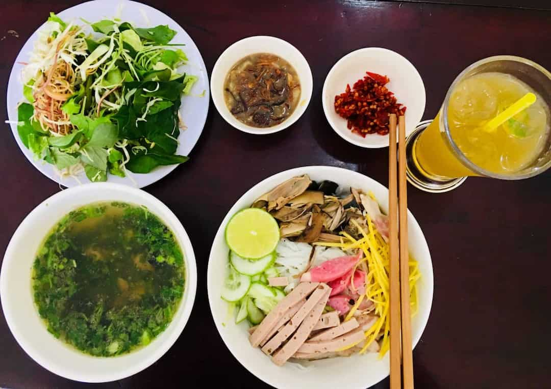 Bún mắm nêm Ty Ty