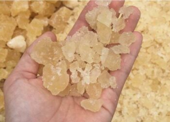 Đường phèn được bày bán rất phổ biến ở nước ta