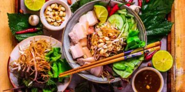 Top 12 quán bún mắm nêm Huế ngon