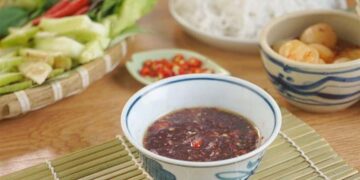 Cách chưng mắm tôm ăn bún đậu ngon