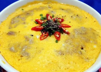 Mắm chưng thịt ba rọi