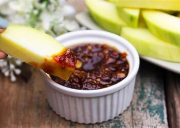 Cách làm mắm ruốc chấm xoài cực ngon