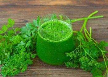Cách chọn rau mùi tốt nhất để làm nước ép rau mùi