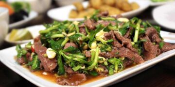 món ăn từ rau ngổ: thịt bò xào rau ngổ